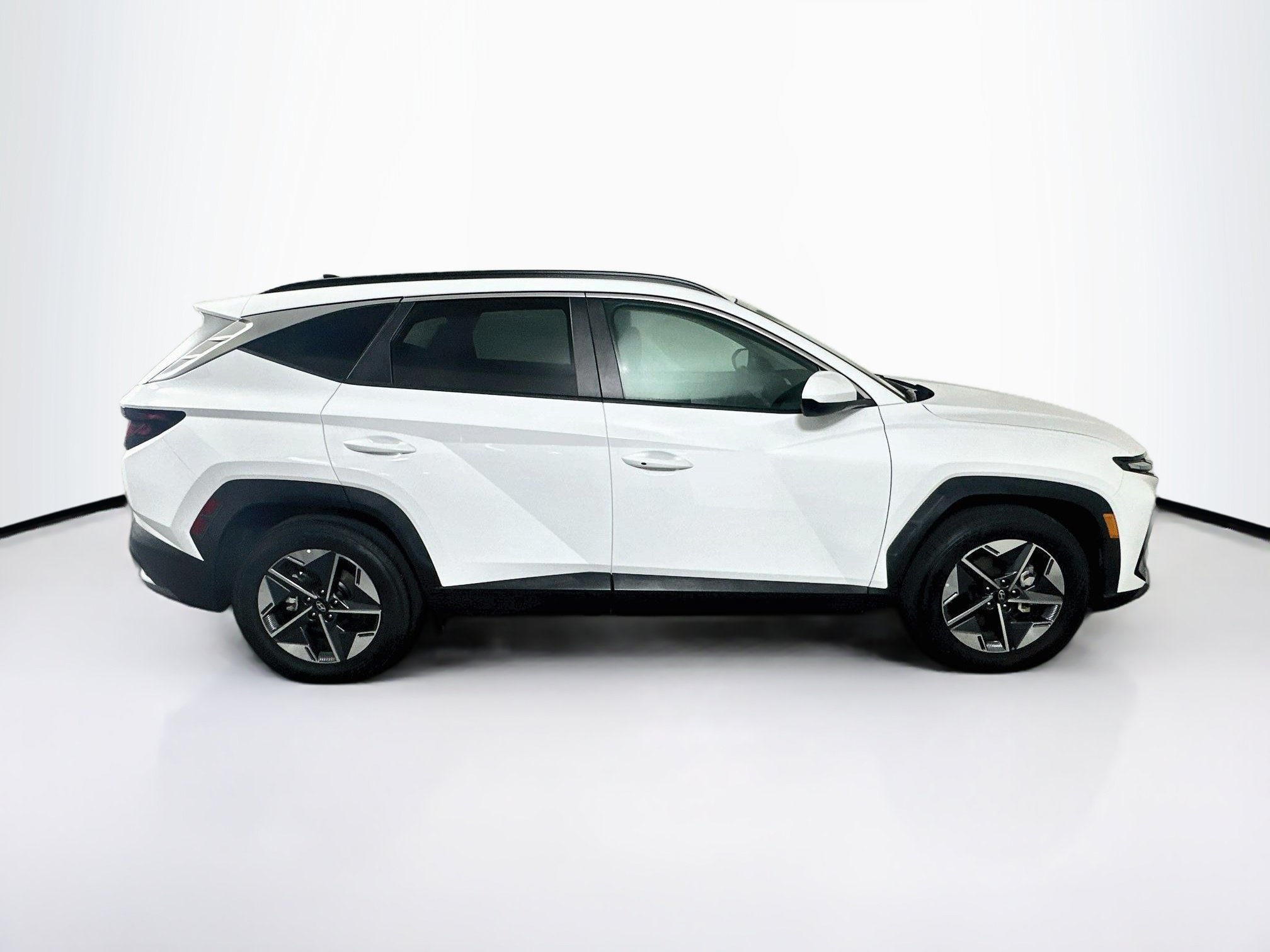 Used 2026 Hyundai Tucson SEL FWD image 10