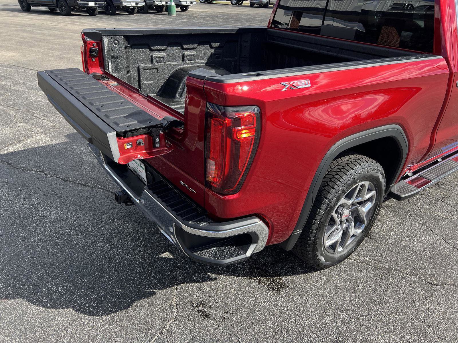 New 2026 GMC Sierra 1500 SLT w/ SLT Premium Plus Package image 48