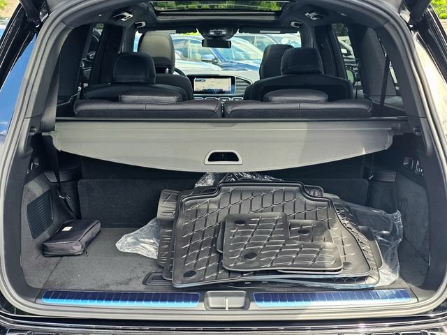 New 2026 Mercedes-Benz GLS 580 4MATIC image 10