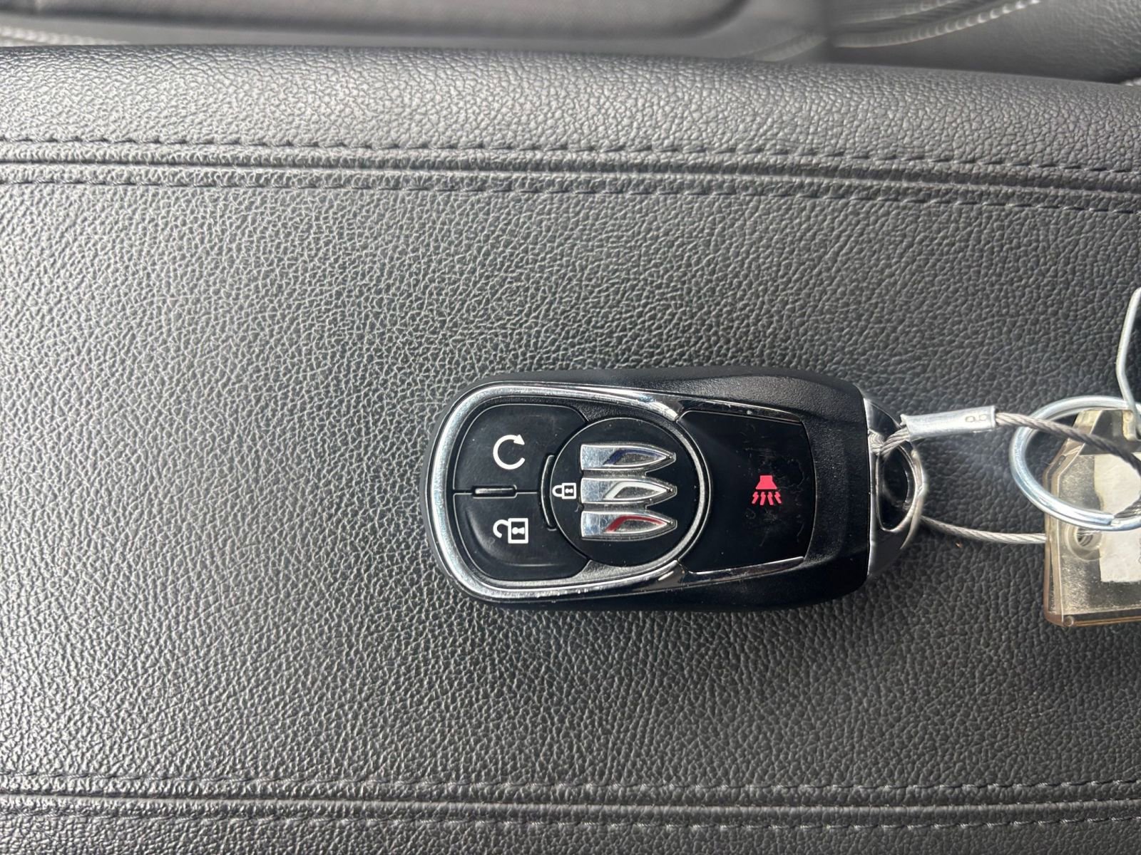 Used 2025 Buick Encore GX Preferred image 24