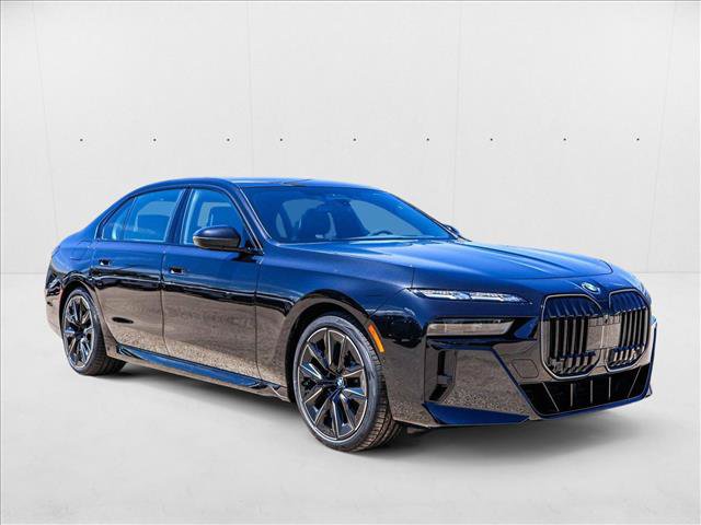 Used 2025 BMW 760i xDrive w/ Executive Package AWD/4WD image 3