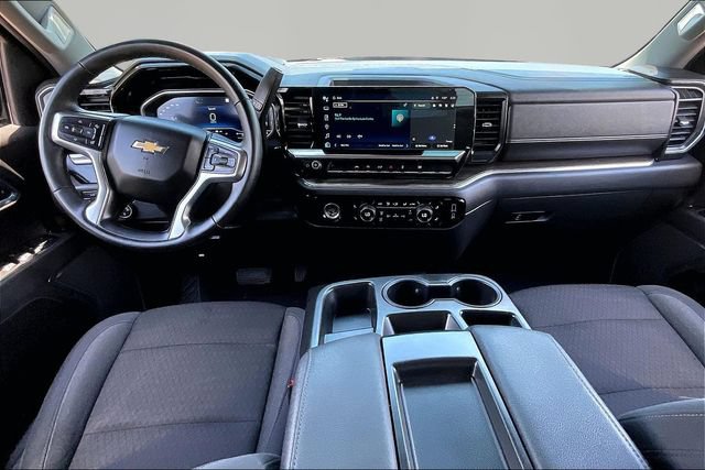 Used 2023 Chevrolet Silverado 1500 LT AWD/4WD image 7