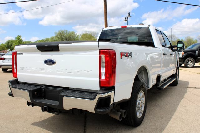 Used 2025 Ford F250 XLT AWD/4WD image 3