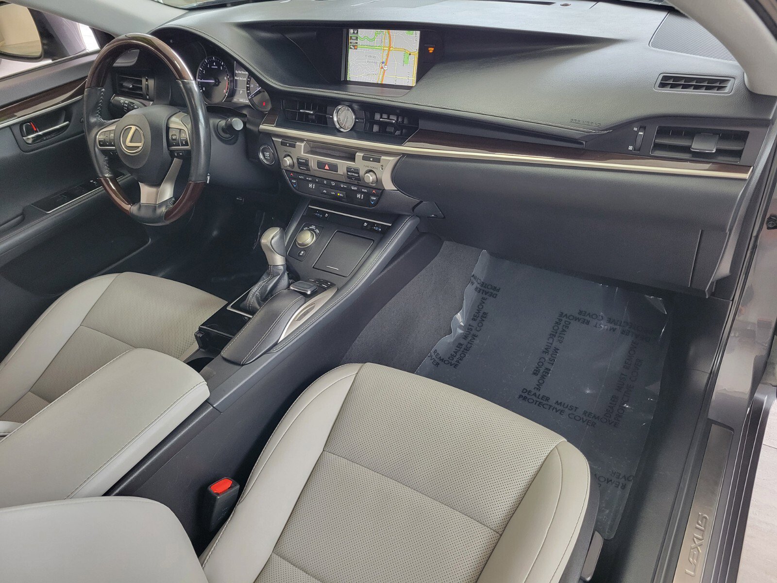 Used 2018 Lexus ES 350 w/ Navigation System Package FWD image 18