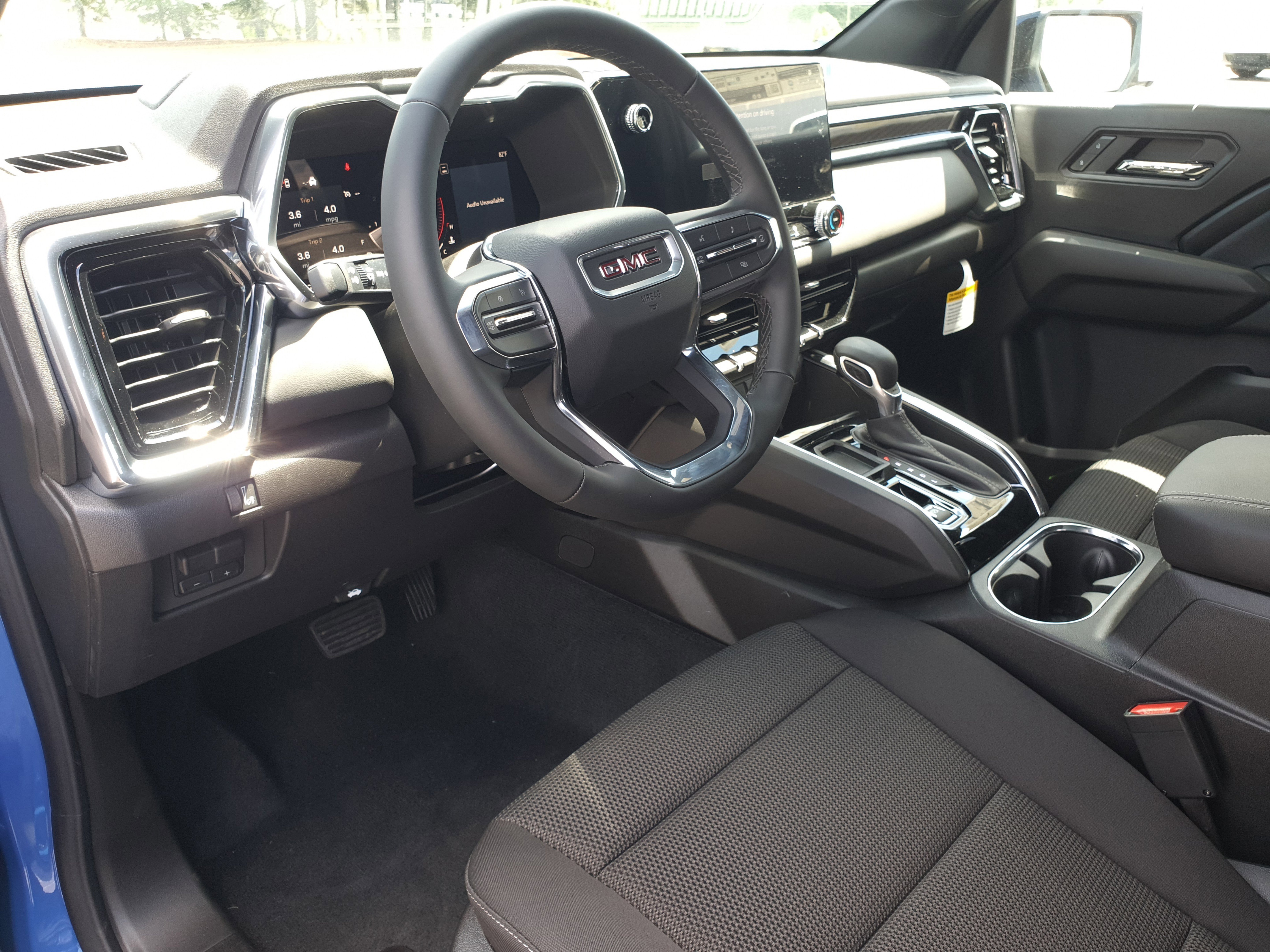 New 2025 GMC Canyon Elevation image 16