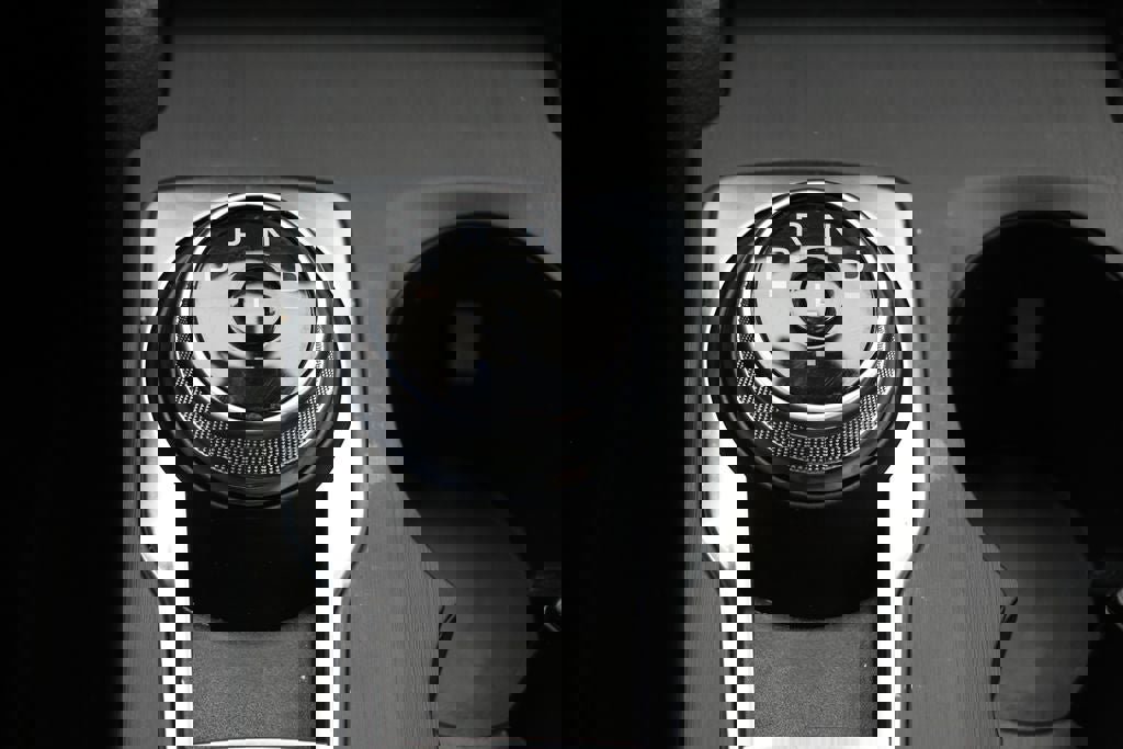 Used 2022 Ford Escape Titanium w/ Titanium Elite Package image 26