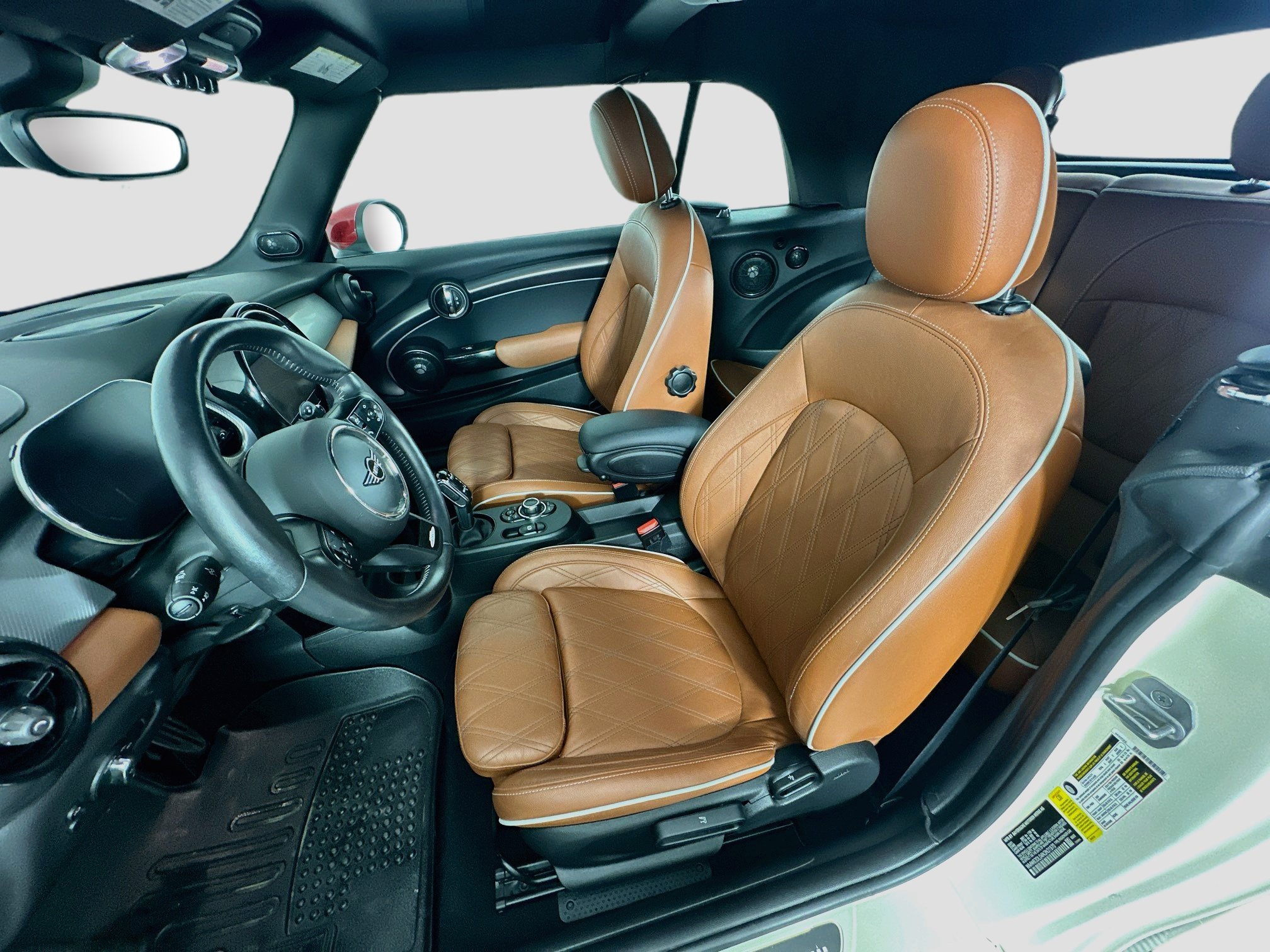 Used 2022 MINI Cooper John Cooper Works w/ Driver Assistance Package FWD image 13