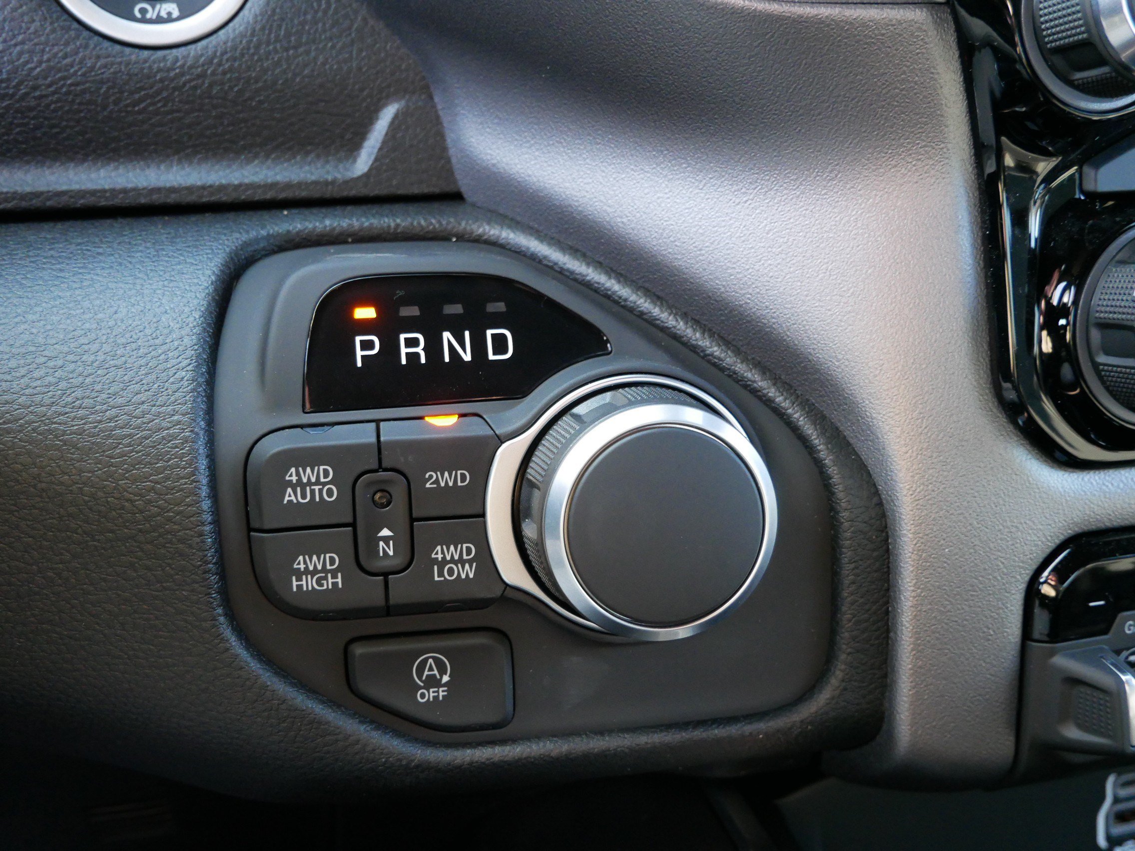 New 2026 RAM 1500 Big Horn AWD/4WD image 17