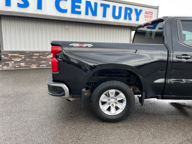 Used 2025 Chevrolet Silverado 1500 LT w/ Work Truck Package image 16