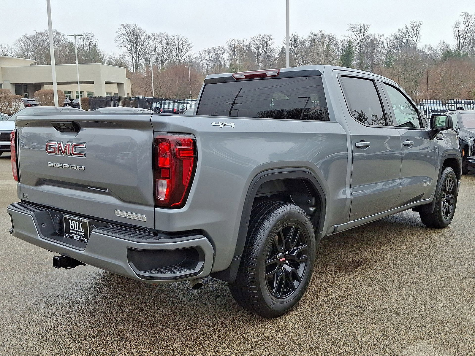 Used 2024 GMC Sierra 1500 Elevation image 25