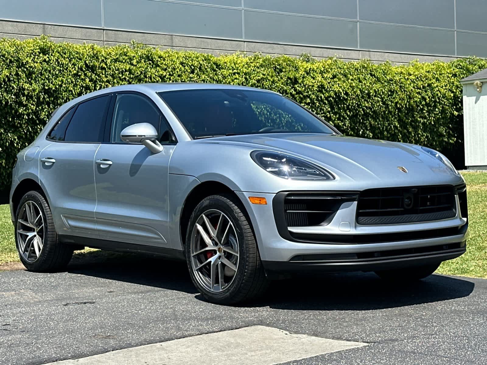 New 2026 Porsche Macan S AWD/4WD image 10