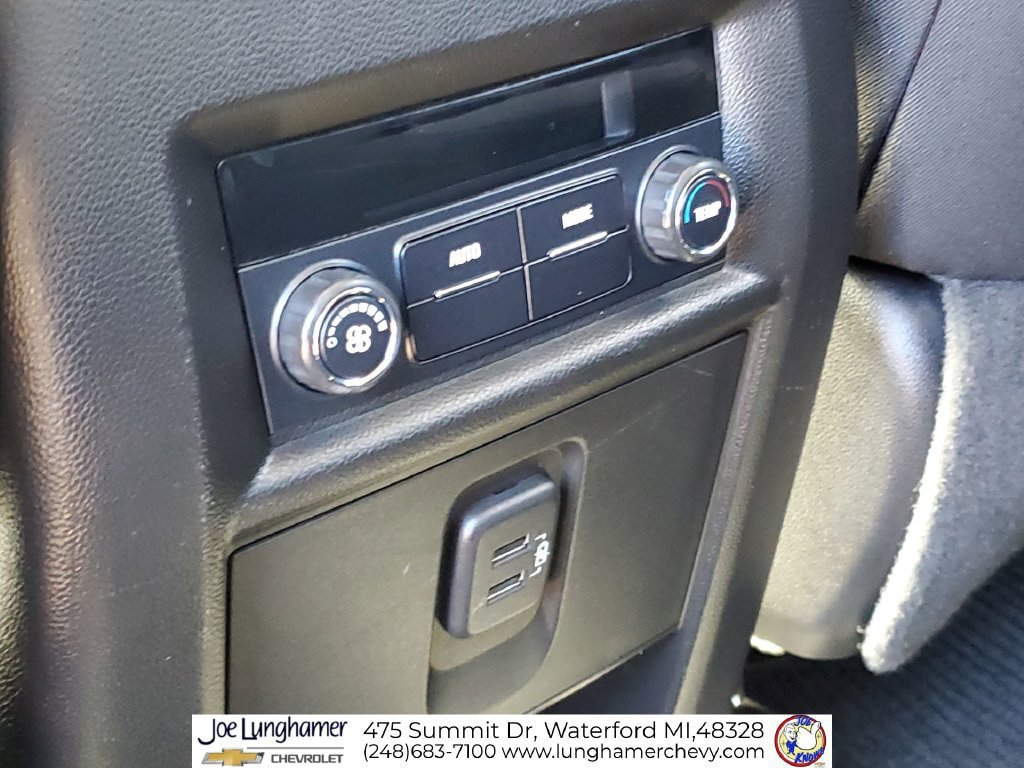 Certified 2018 Chevrolet Traverse LT FWD image 22