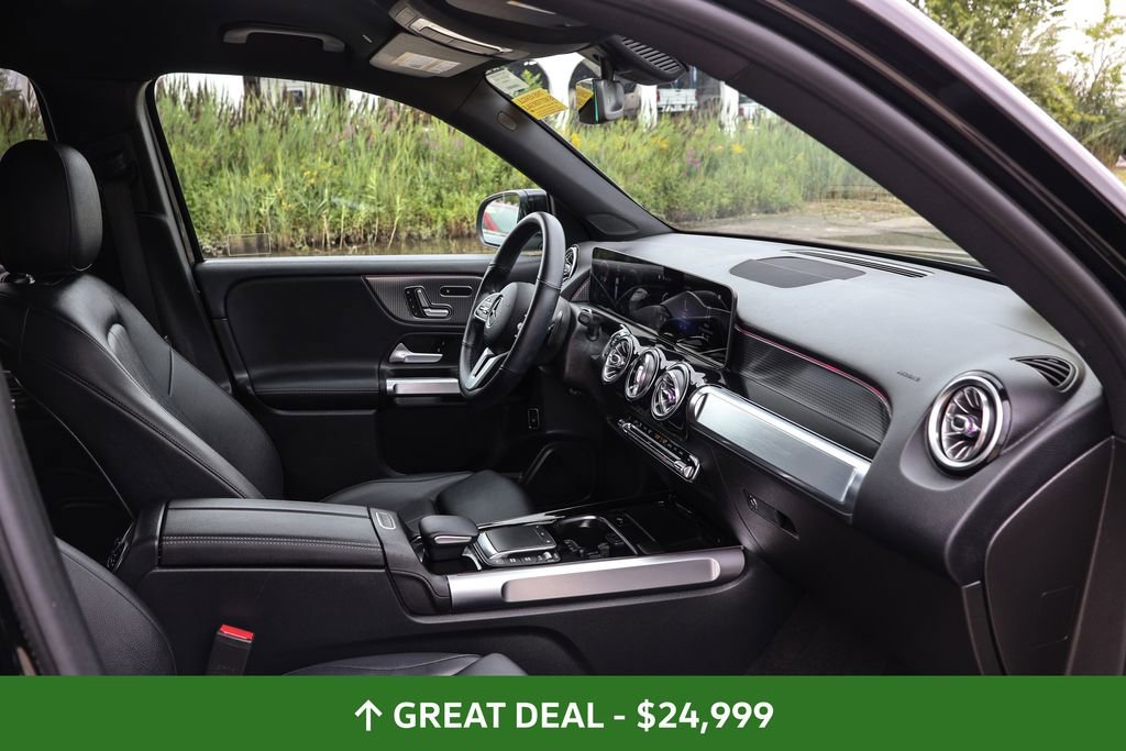 Used 2021 Mercedes-Benz GLB 250 image 21