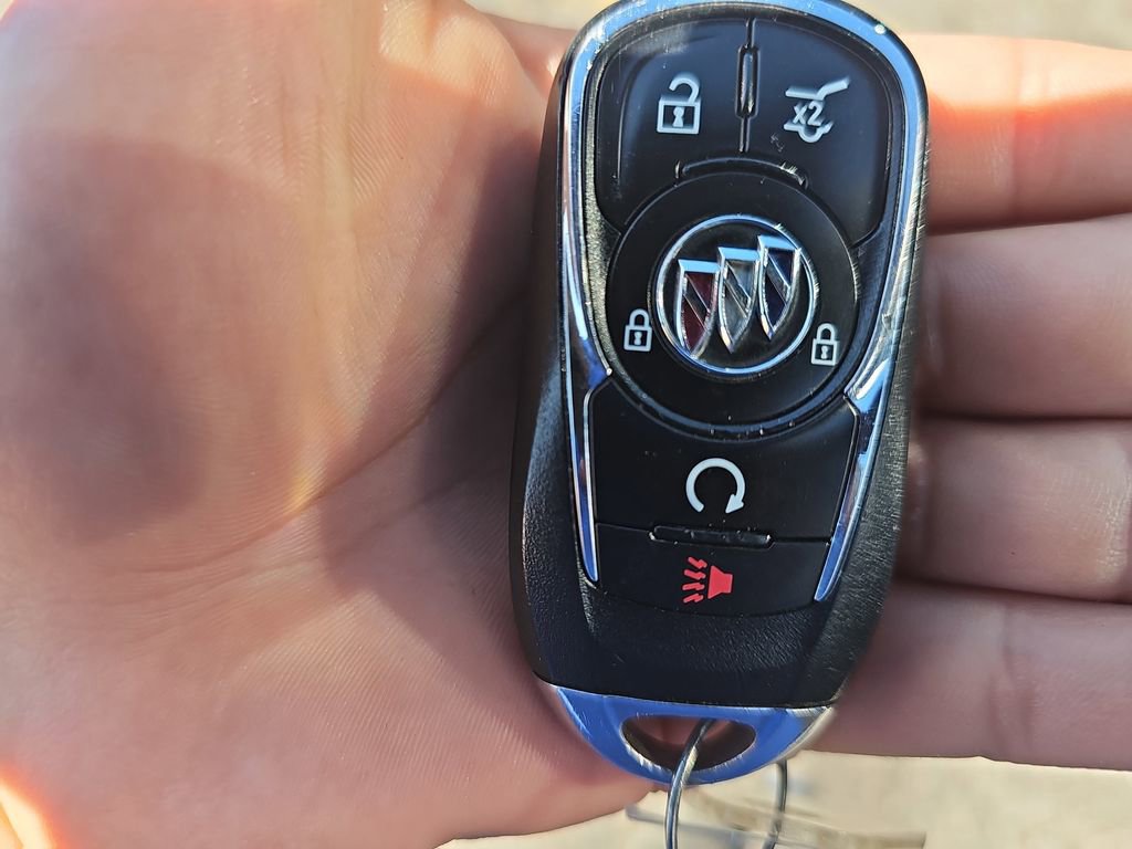 Used 2020 Buick Enclave Avenir AWD/4WD image 42