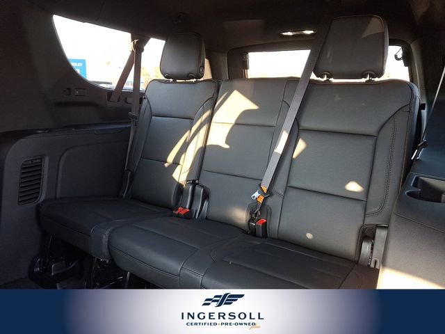 Used 2024 Chevrolet Suburban High Country image 15