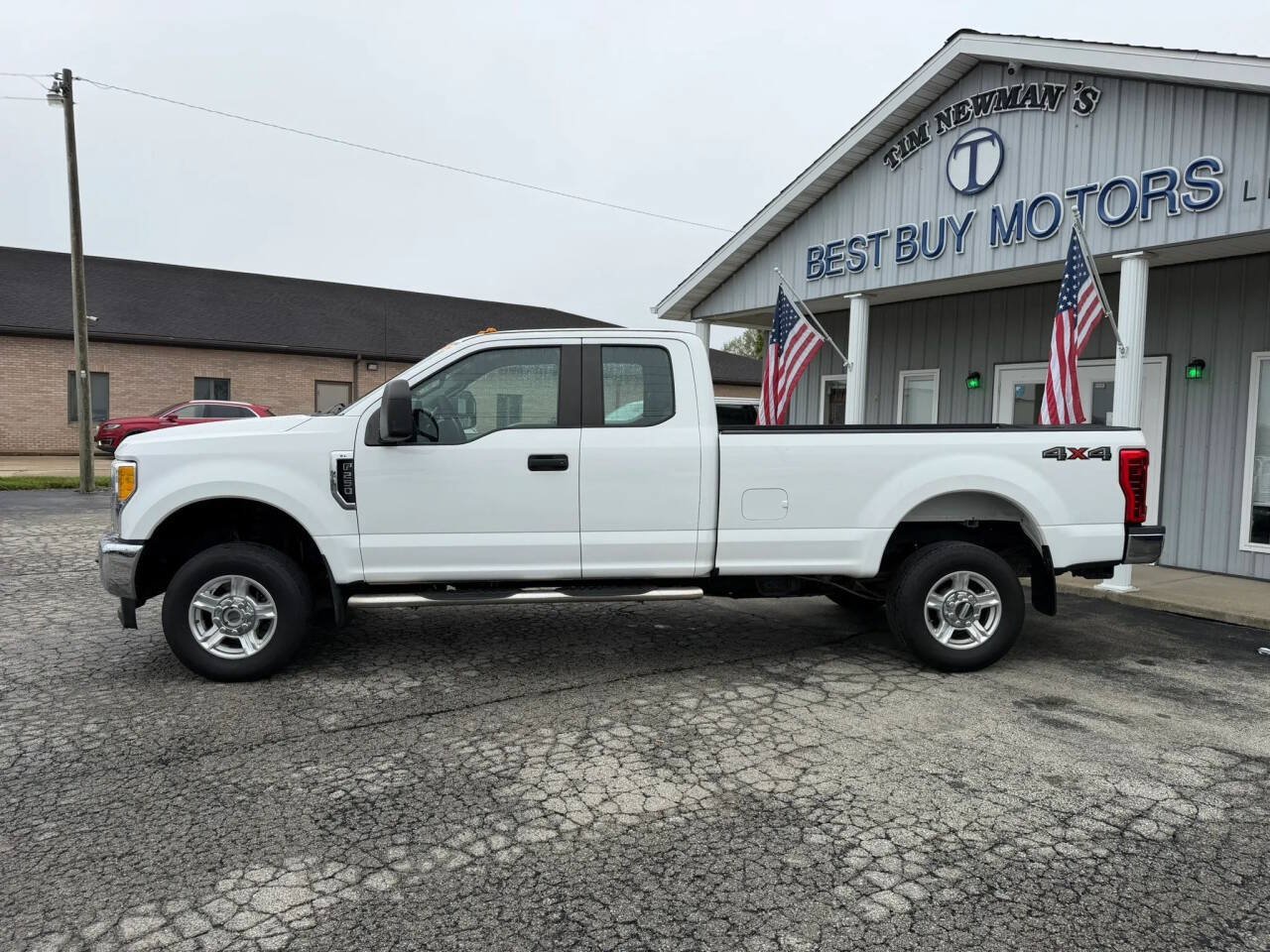 Used 2017 Ford F250 XL w/ XL Value Package AWD/4WD image 2