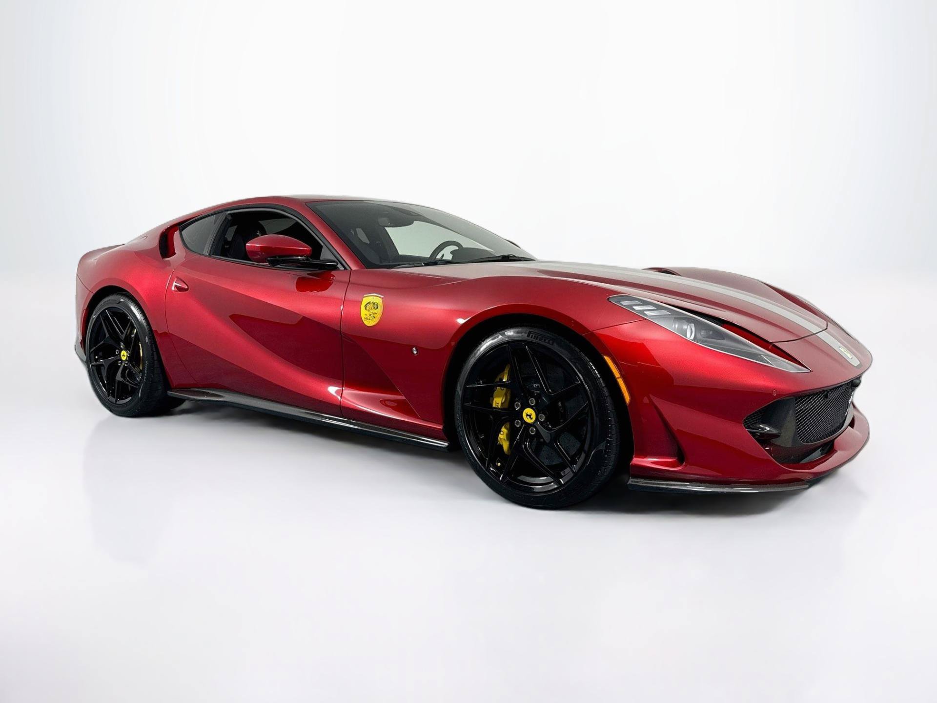 Used 2020 Ferrari 812 Superfast RWD image 3