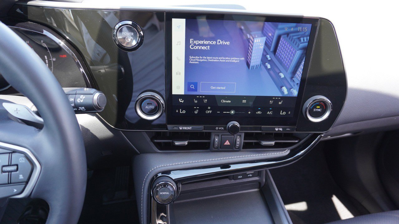 Used 2025 Lexus NX 350h AWD w/ Accessory Package (2T) image 16