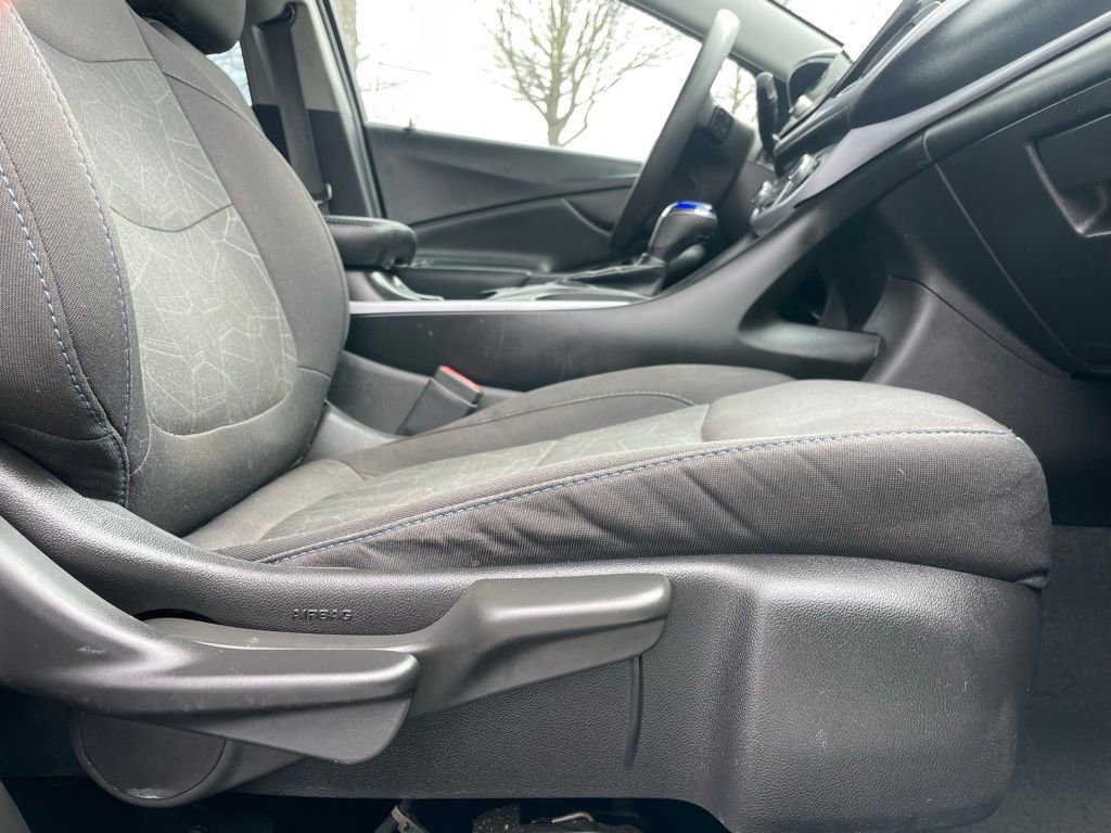 Used 2018 Chevrolet Volt LT image 29