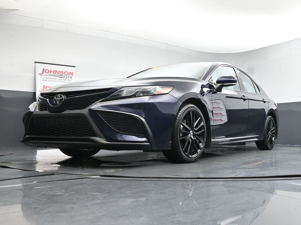 Used 2021 Toyota Camry SE image 36