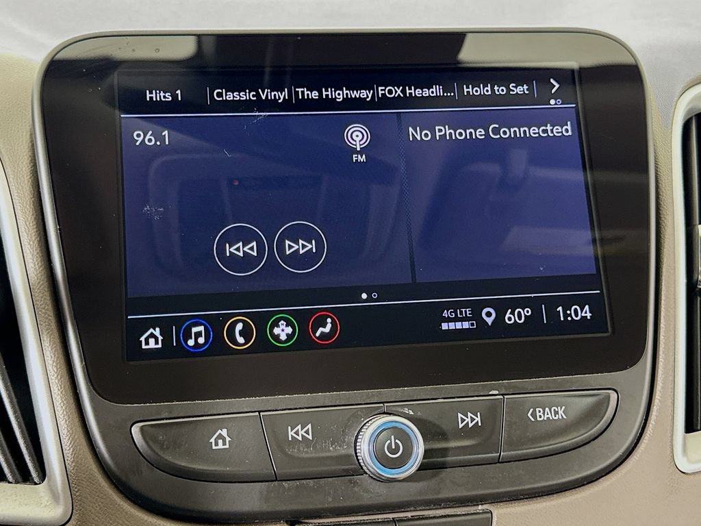 Used 2023 Chevrolet Malibu LT FWD image 32