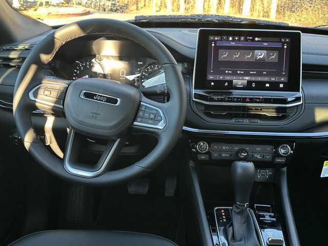 New 2026 Jeep Compass Limited AWD/4WD image 24