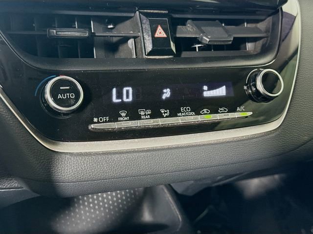 Certified 2021 Toyota Corolla LE FWD image 15