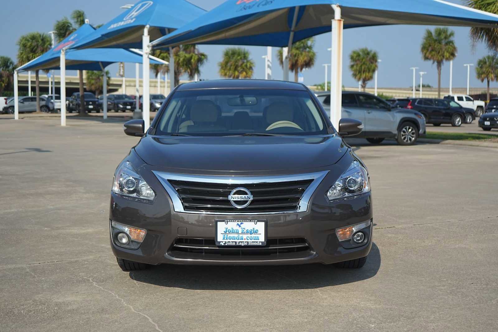 Used 2014 Nissan Altima 2.5 SL w/ Technology Package FWD image 6