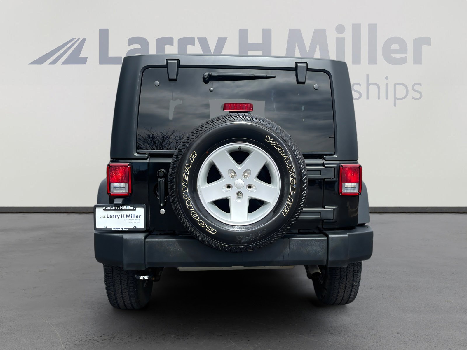 Used 2015 Jeep Wrangler Sport w/ Quick Order Package 23S image 4