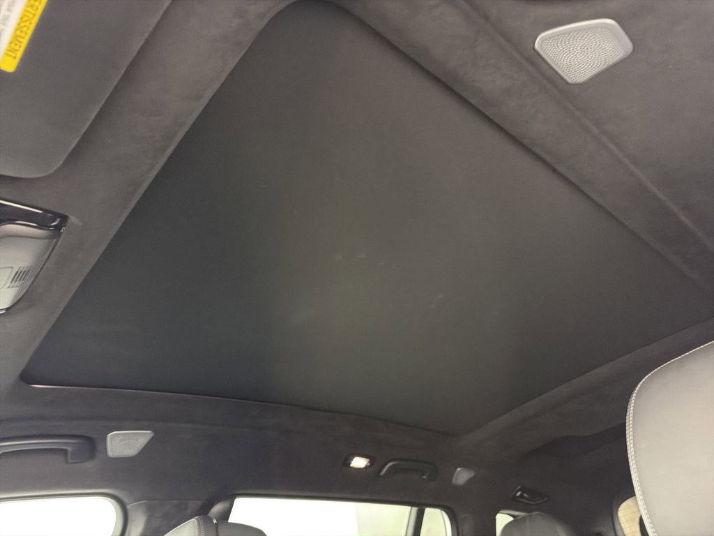 Used 2024 BMW X7 M60i w/ Executive Package image 42