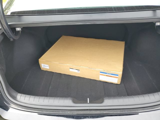Certified 2025 Hyundai Elantra SEL FWD image 8