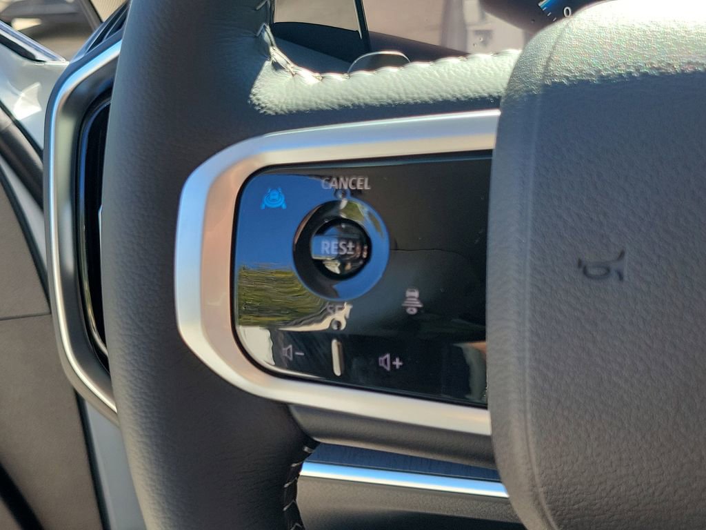 New 2026 Nissan Armada SV image 27