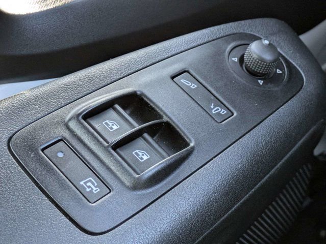 Used 2025 RAM ProMaster 2500 w/ Convenience Group FWD image 24