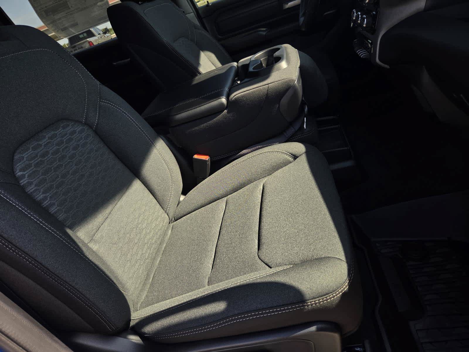 New 2026 RAM 1500 Warlock AWD/4WD image 10