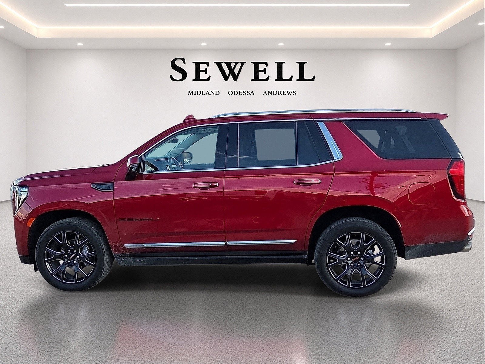 Used 2024 GMC Yukon Denali w/ Denali Reserve Package AWD/4WD image 2