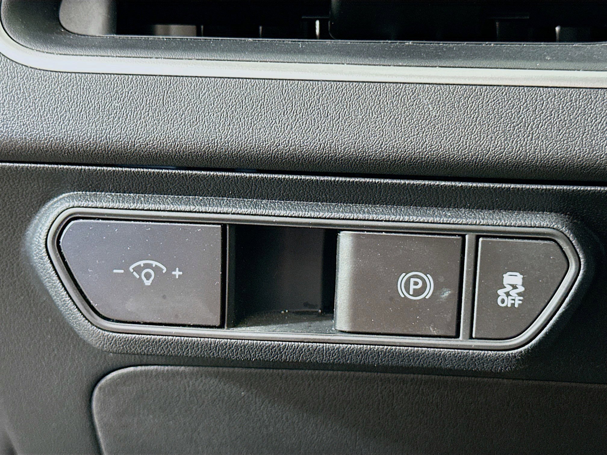 Used 2025 Kia K4 FWD image 17