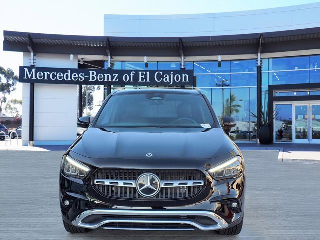 Used 2025 Mercedes-Benz GLA 250 4MATIC image 2