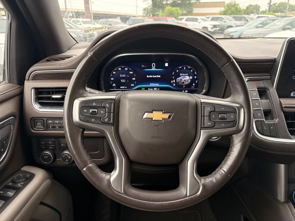 Used 2022 Chevrolet Suburban LT w/ Luxury Package AWD/4WD image 14