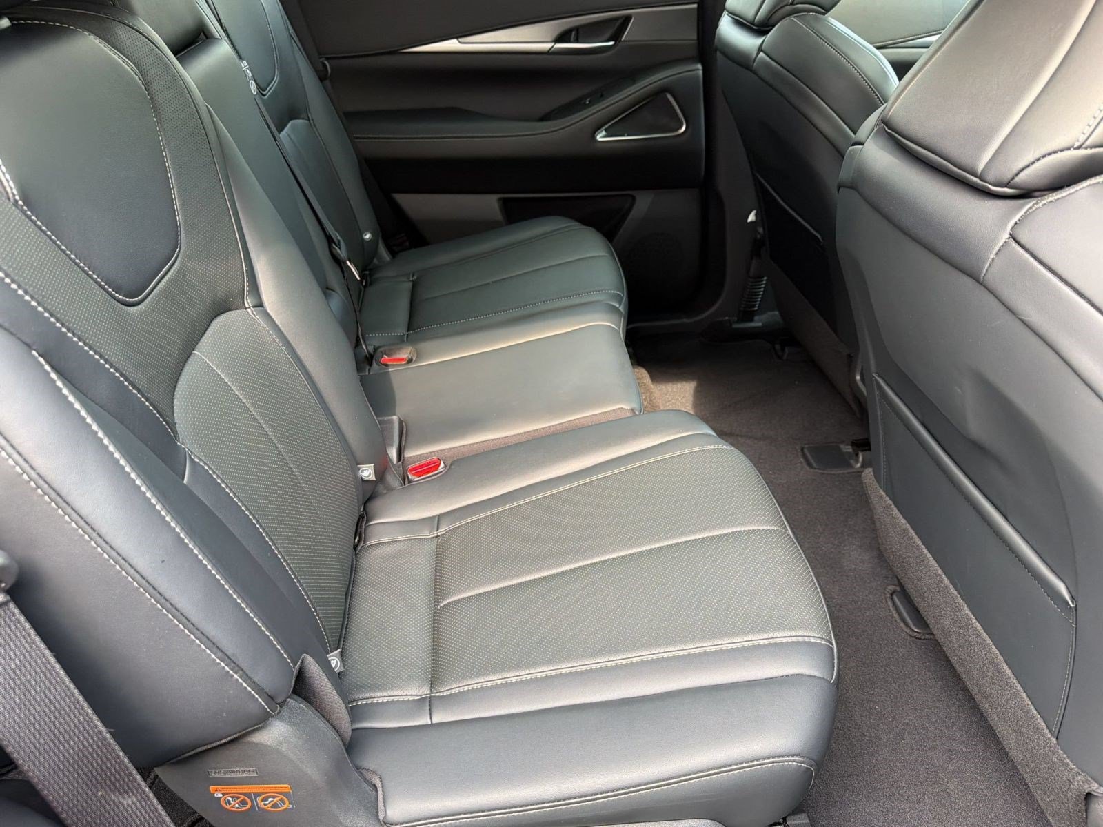 Used 2023 INFINITI QX60 Luxe w/ Performance Audio Package AWD/4WD image 27