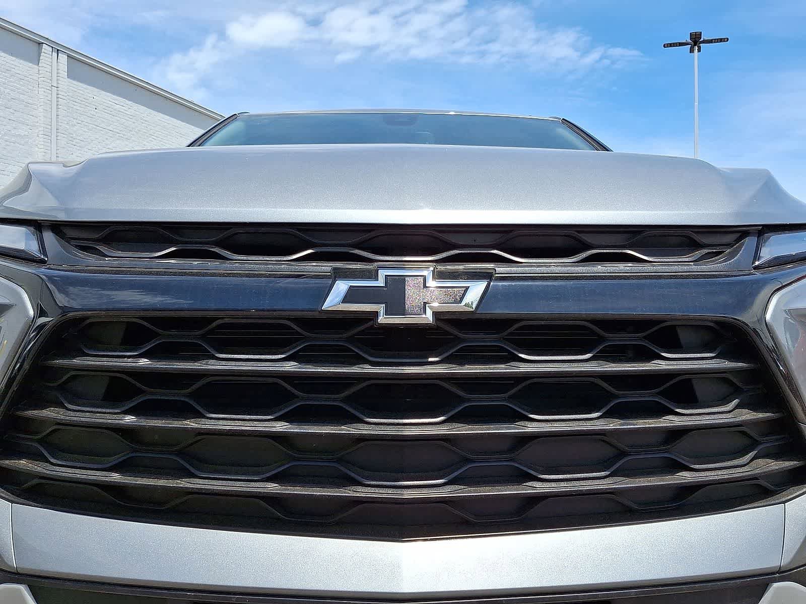 Used 2024 Chevrolet Blazer LT w/ Convenience Package FWD image 34