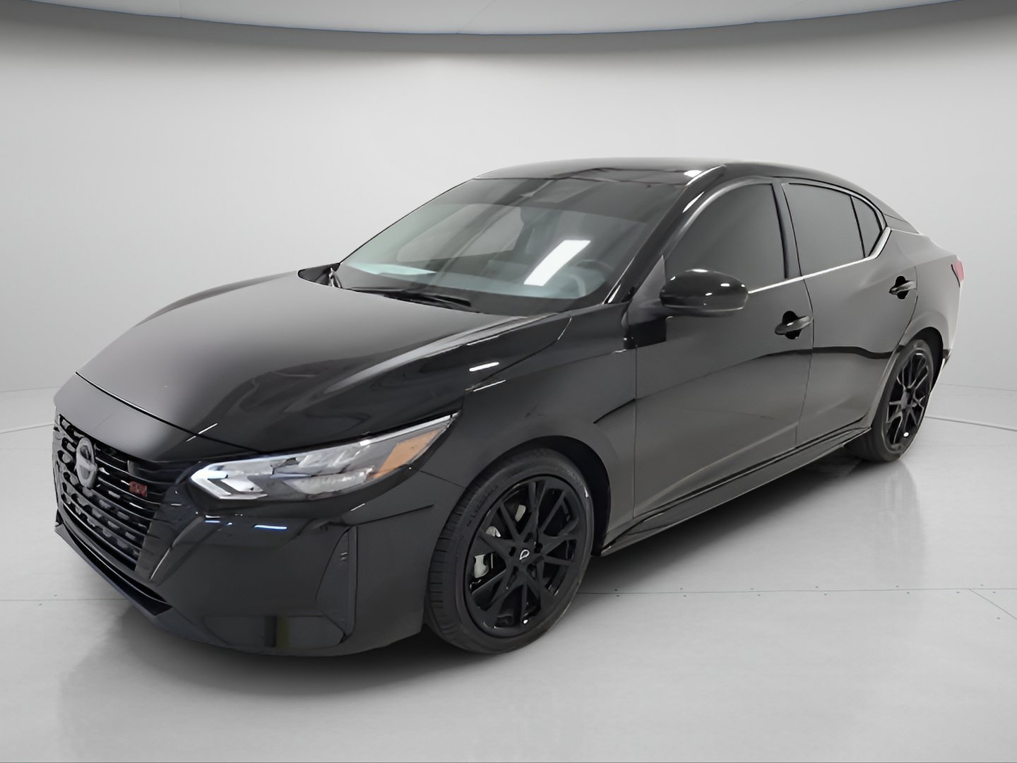 Used 2025 Nissan Sentra SR w/ Midnight Edition FWD image 3