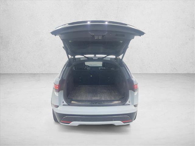Certified 2026 Land Rover Range Rover Velar Dynamic SE image 9