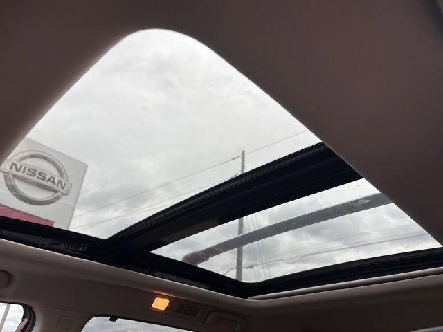 Used 2023 Nissan Pathfinder SL w/ SL Premium Package image 23