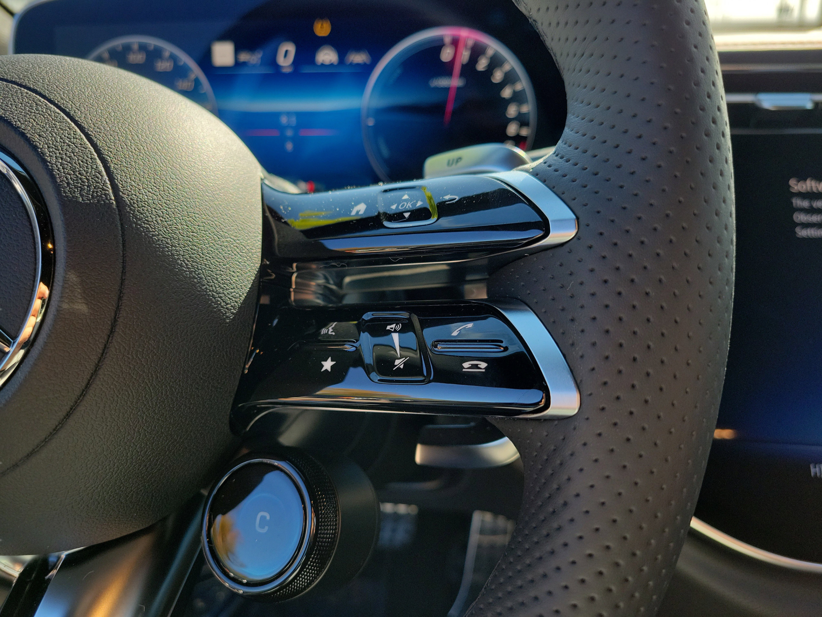New 2026 Mercedes-Benz E 53 AMG e 4MATIC Sedan image 22