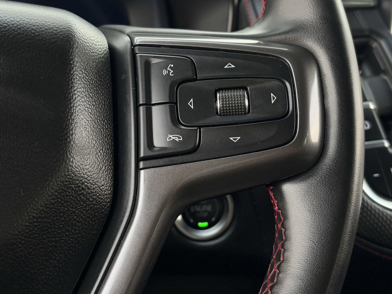 Used 2024 Chevrolet Suburban RST image 17