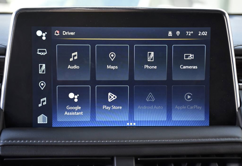 Used 2024 Chevrolet Suburban Z71 w/ Luxury Package image 15