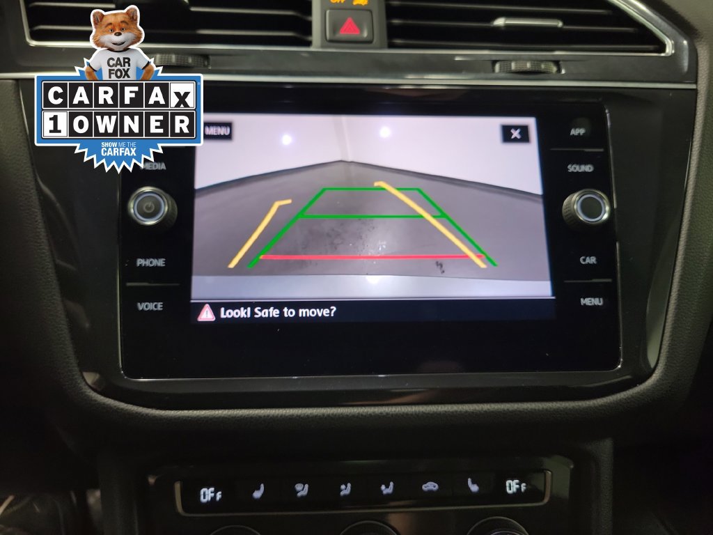 Used 2020 Volkswagen Tiguan SE w/ Panoramic Sunroof Package FWD image 22