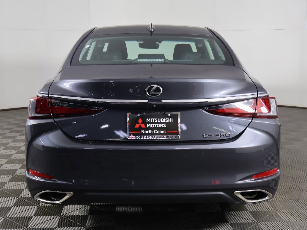 Used 2025 Lexus ES 350 w/ Premium Package image 13