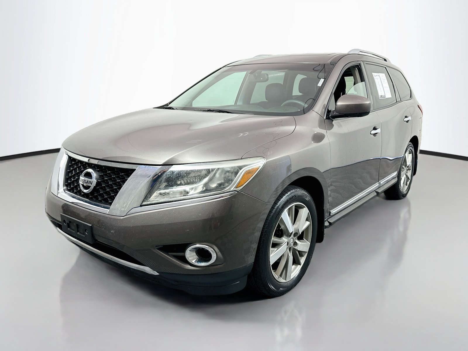 Used 2016 Nissan Pathfinder Platinum AWD/4WD image 4