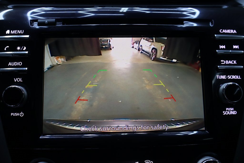 Used 2020 Nissan Murano SV image 22